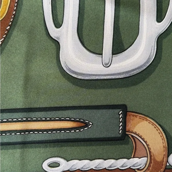 Vintage Hermes Bouclerie d'Attelage 100% Silk Scarf, Carre 90 F de La Perriere - Picture 6 of 10